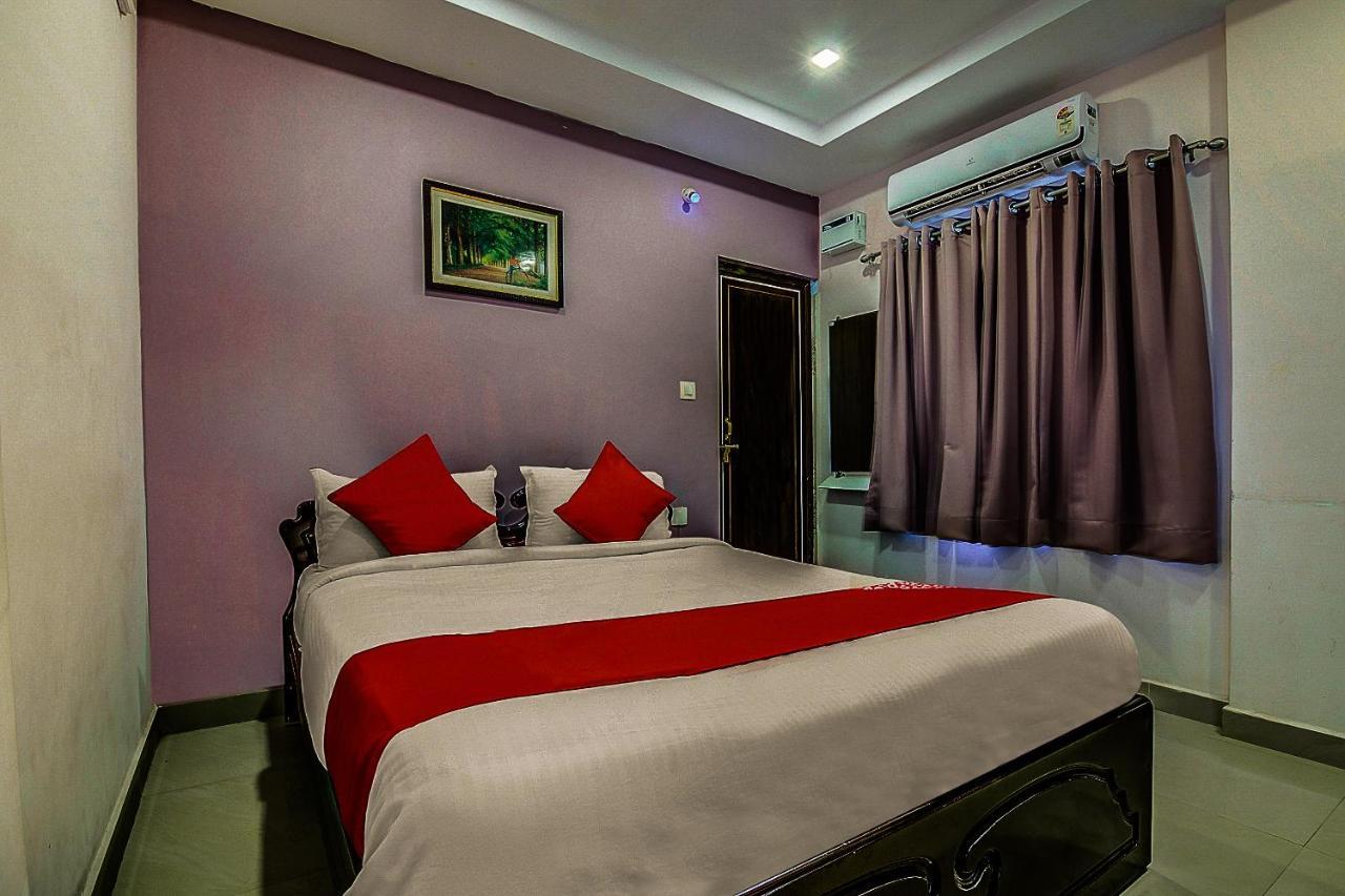 Oyo 8929 Stay Siddhartha Residency Jalaripeta Екстер'єр фото