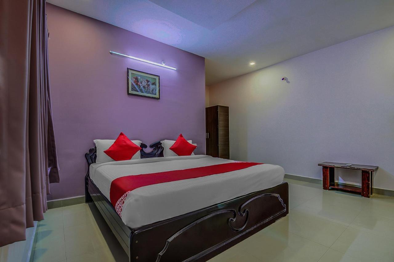 Oyo 8929 Stay Siddhartha Residency Jalaripeta Екстер'єр фото
