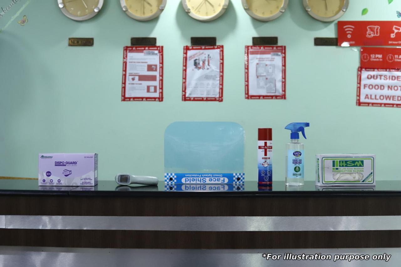 Oyo 8929 Stay Siddhartha Residency Jalaripeta Екстер'єр фото